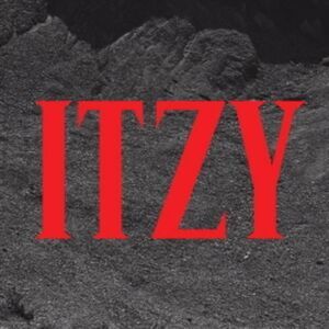 Itzy - No Shy (Random Cover) (Incl. 72pg Photobook, 2pc Photocard + Accordion